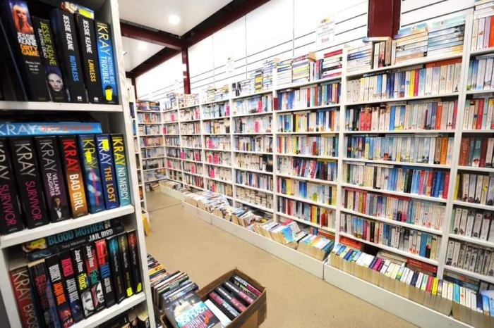 （翻攝自FB@Alpha Book Company, Romford Shopping Hall）